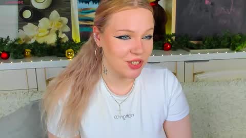 sqwrtg online show from March 12, 1:23 am