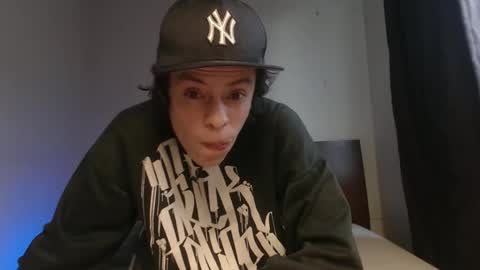 Snapshot of sr_bolaiinas chatting on February 19, 2:24 pm sr_bolaiinas online show from February 19, 2:24 pm