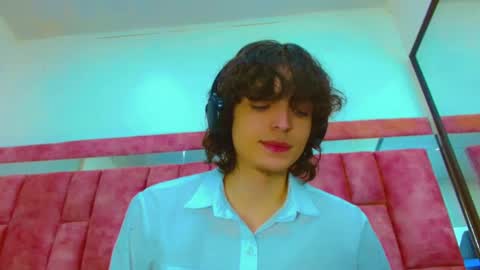 ethan online show from September 22, 2:08 pm