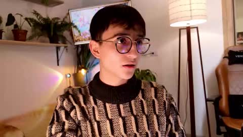 sr_evann online show from March 25, 6:03 pm