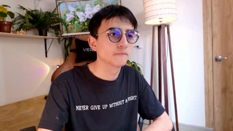 sr_evann online show from April 3, 3:21 pm