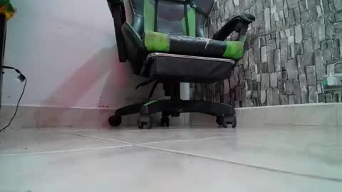 sr master cum its my old account online show from February 22, 6:52 pm