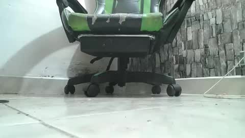 sr master cum its my old account online show from September 10, 2:11 am