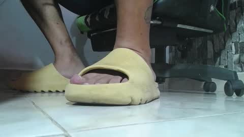 sr master cum its my old account online show from December 16, 6:35 pm