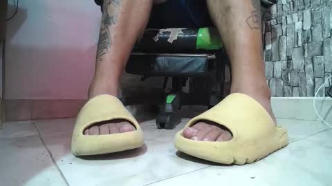 sr master cum its my old account online show from February 7, 3:27 pm