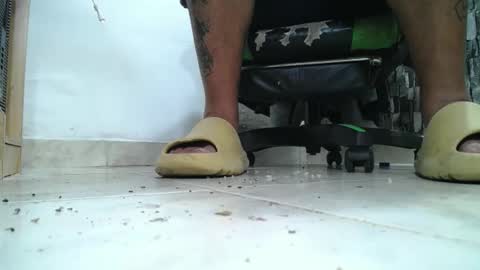 sr master cum its my old account online show from April 14, 5:57 am