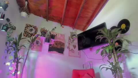 srsexy98 online show from June 14, 3:25 pm