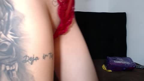 Snapshot of srta_luciana chatting on September 23, 12:52 pm . . online show from September 23, 12:52 pm