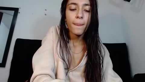 .          . online show from December 16, 12:10 pm