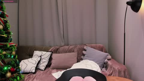 Alexandra online show from December 31, 5:07 pm