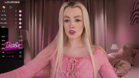 Alexandra online show from April 14, 7:20 pm