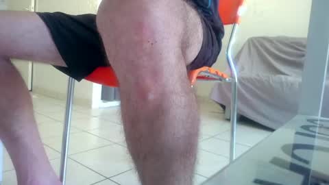 Snapshot of ssenzo chatting on June 21, 7:33 am ssenzo online show from June 21, 7:33 am