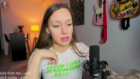 Anni if Im offline for a long time Im depressed feel free to support me offline online show from December 18, 12:18 pm