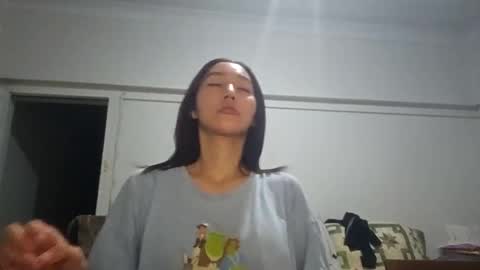 Snapshot of ssunya3388 chatting on February 28, 9:25 am I am online show from February 28, 9:25 am