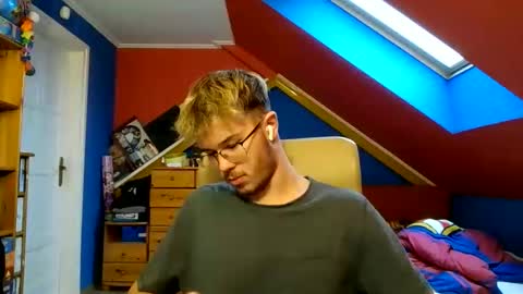 st1eve online show from December 14, 1:05 pm