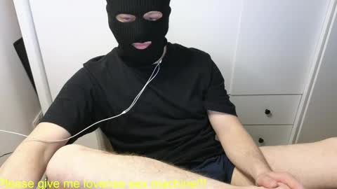 Snapshot of st1vemaster01 chatting on May 14, 2:46 pm st1vemaster01 online show from May 14, 2:46 pm