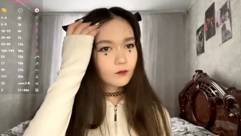 Emily online show from November 2, 9:00 am