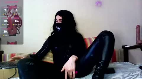 st_cutie online show from February 9, 10:09 am