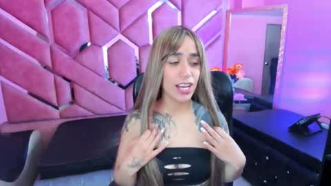 Stacey lee online show from November 19, 2:44 am