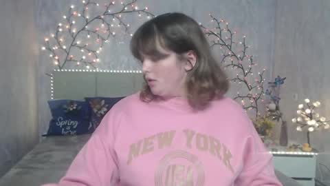 Snapshot of staceylex chatting on April 21, 10:10 am Stacey online show from April 21, 10:10 am