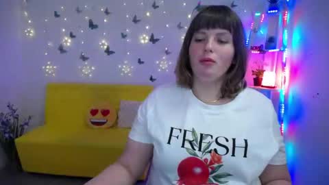 Snapshot of staceylex chatting on April 27, 6:22 am Stacey online show from April 27, 6:22 am