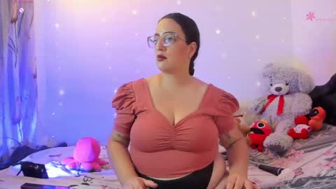Stacy Boobs  online show from April 16, 10:56 pm