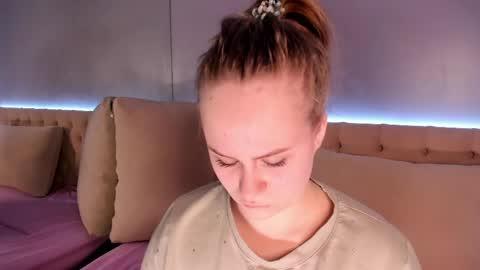 Snapshot of stacy_moorexx chatting on June 5, 8:47 pm STACY online show from June 5, 8:47 pm