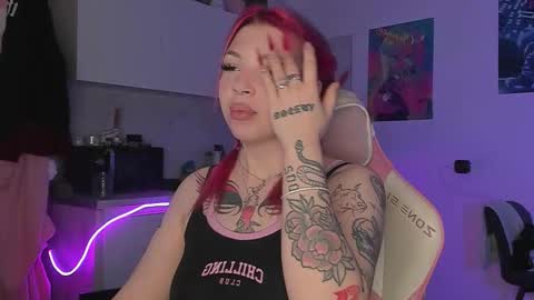 Stacy online show from February 13, 2:46 pm