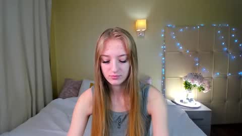 Snapshot of stacy_riiver chatting on January 23, 8:04 am Stacy Mon Tue Wed Thu Fri Sun GMT GMT 3 1000am - 0400pm  online show from January 23, 8:04 am