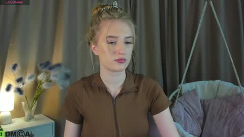 Stacy Mon Tue Wed Thu Fri Sun GMT GMT 3 1000am - 0400pm  online show from April 24, 9:34 am