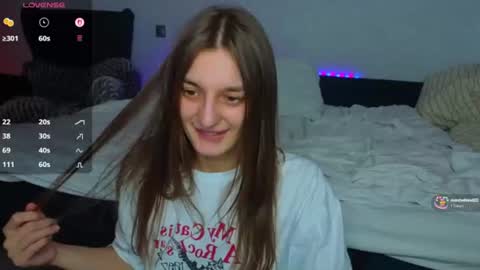 Snapshot of stacy_sexylips chatting on July 12, 3:14 pm Sexy lips online show from July 12, 3:14 pm