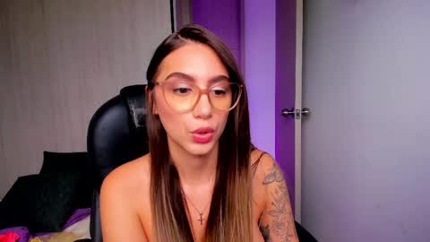 Snapshot of stacyconner chatting on April 30, 8:57 pm Stacy Conner online show from April 30, 8:57 pm