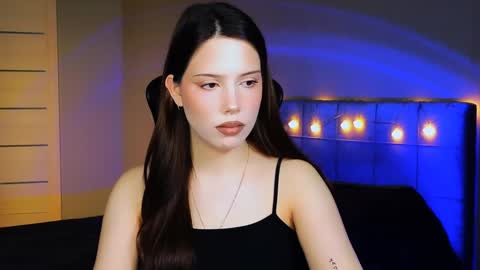 Snapshot of stacygonzales_ chatting on December 15, 7:24 am Bye bye dear See you on December 3st  online show from December 15, 7:24 am