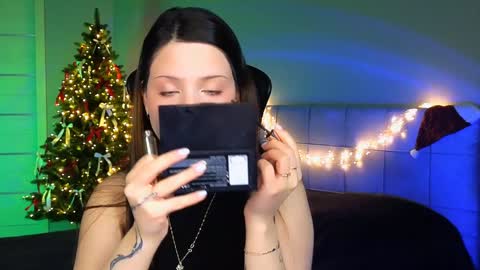 Snapshot of stacygonzales_ chatting on January 22, 7:03 am Bye bye dear See you on December 3st  online show from January 22, 7:03 am