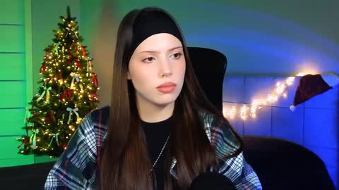 Snapshot of stacygonzales_ chatting on January 22, 10:07 am Bye bye dear See you on December 3st  online show from January 22, 10:07 am