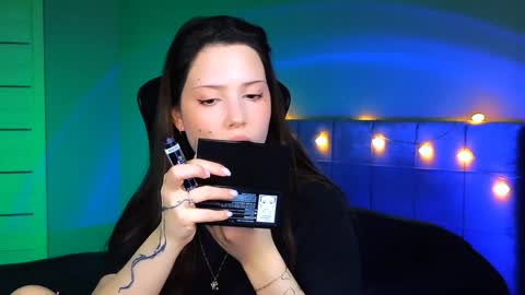 Snapshot of stacygonzales_ chatting on February 1, 6:43 am Bye bye dear See you on December 3st  online show from February 1, 6:43 am