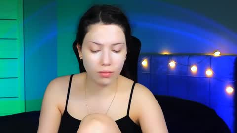 Snapshot of stacygonzales_ chatting on February 4, 9:28 am Bye bye dear See you on December 3st  online show from February 4, 9:28 am