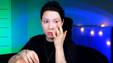 Snapshot of stacygonzales_ chatting on February 7, 6:14 am Bye bye dear See you on December 3st  online show from February 7, 6:14 am