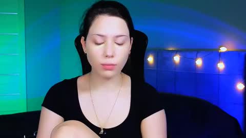 Snapshot of stacygonzales_ chatting on February 18, 6:26 am Bye bye dear See you on December 3st  online show from February 18, 6:26 am