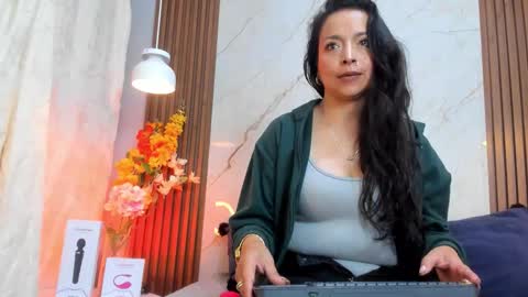 Snapshot of stangela_rivera chatting on March 24, 11:59 am Angel Rivera online show from March 24, 11:59 am