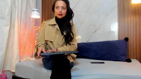 Snapshot of stangela_rivera chatting on April 6, 11:55 am Angel Rivera online show from April 6, 11:55 am