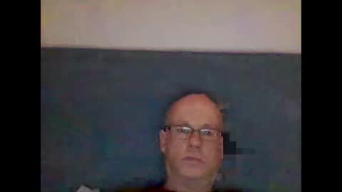 stanley1923308 online show from November 28, 12:02 am