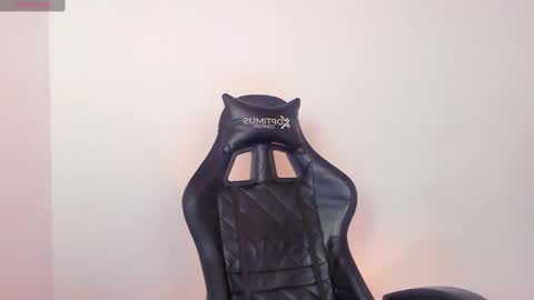 star_storm online show from January 1, 8:45 am