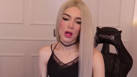 star_storm online show from February 19, 2:01 pm