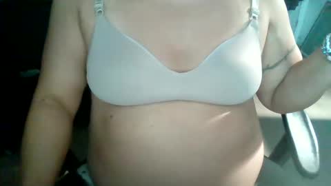 Snapshot of starella___saxxxton chatting on October 13, 10:54 pm starella___saxxxton online show from October 13, 10:54 pm