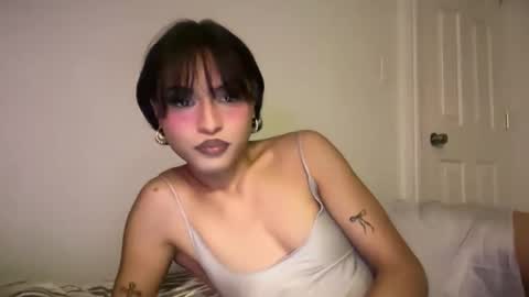 Snapshot of stargirlrising chatting on January 5, 10:24 pm STAR online show from January 5, 10:24 pm