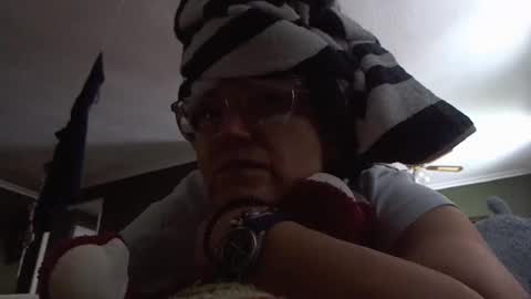 starlagurl online show from February 22, 2:15 pm