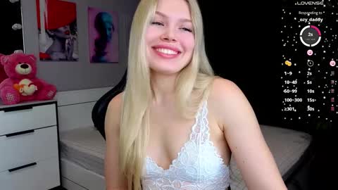 Caroline online show from January 8, 4:59 am