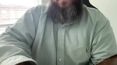 Snapshot of starlinkithr chatting on April 8, 2:17 pm starlinkithr online show from April 8, 2:17 pm