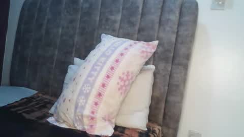 starnah online show from March 26, 10:21 am